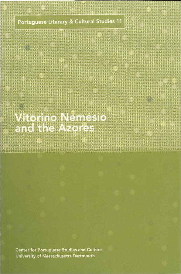 Vitorino NemEsio and the Azores